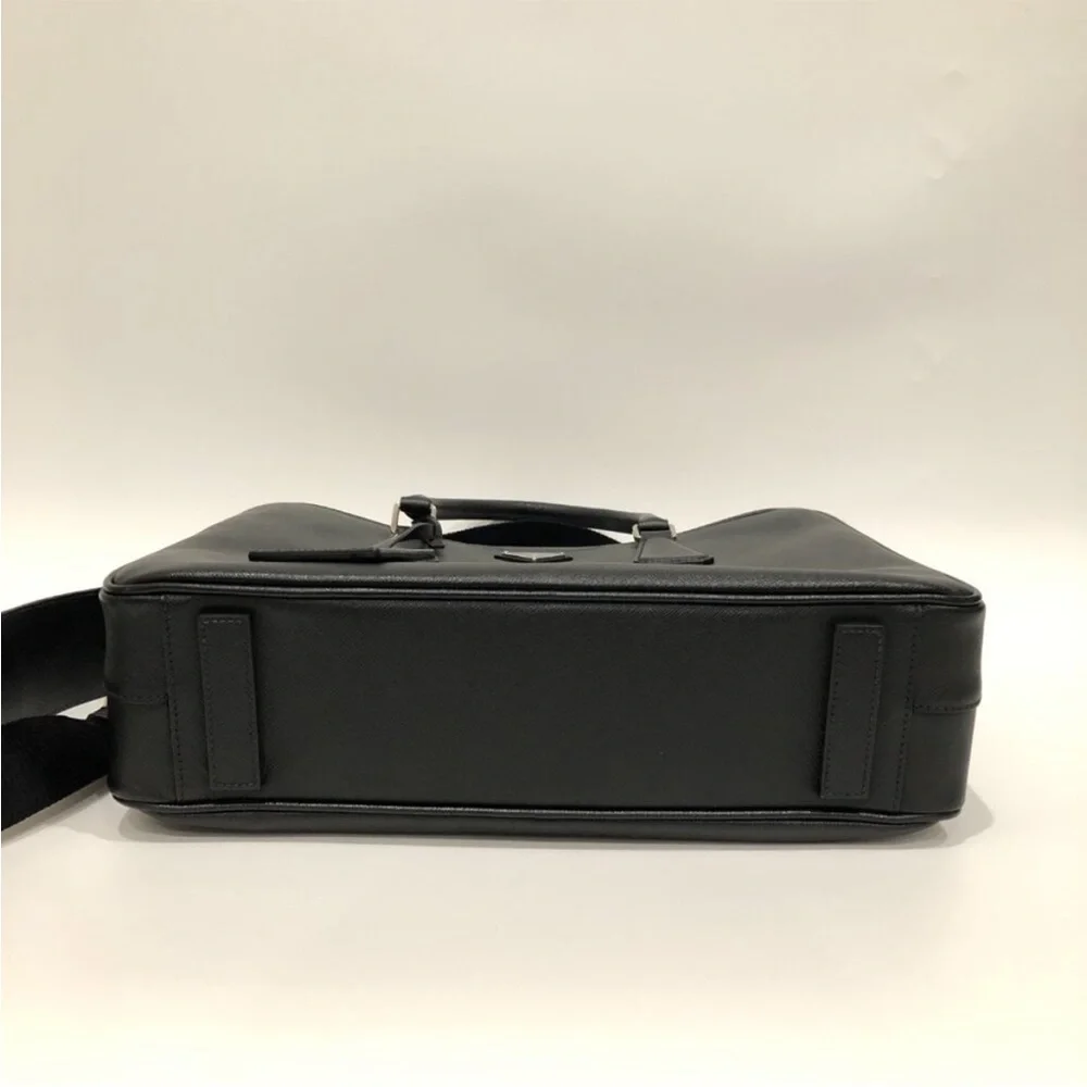 Prada Saffiano Leather Briefcase EUC $4600 Retail